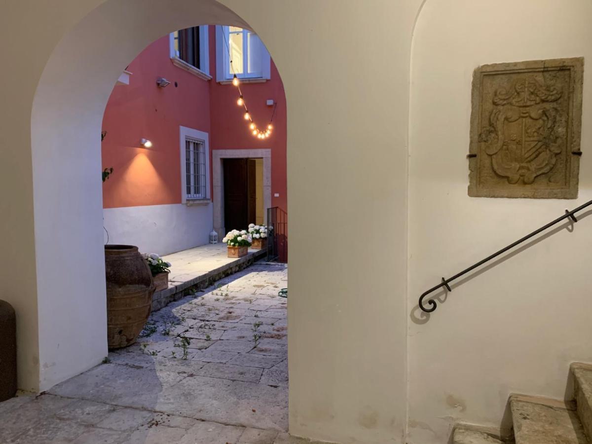 Palazzo Gentilizio De Maffutiis Hotel Auletta Exterior foto