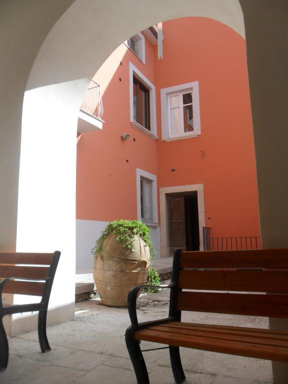 Palazzo Gentilizio De Maffutiis Hotel Auletta Exterior foto